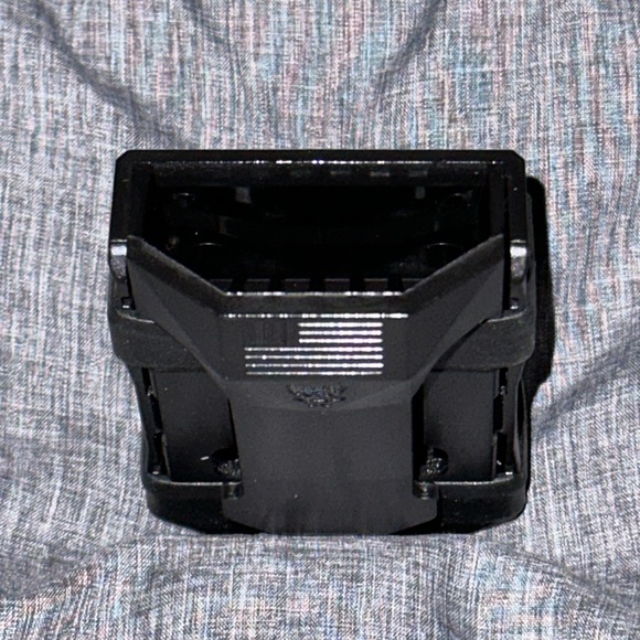 Pit bull Black Tactical gun magazine clip holder - Picture 9 of 9